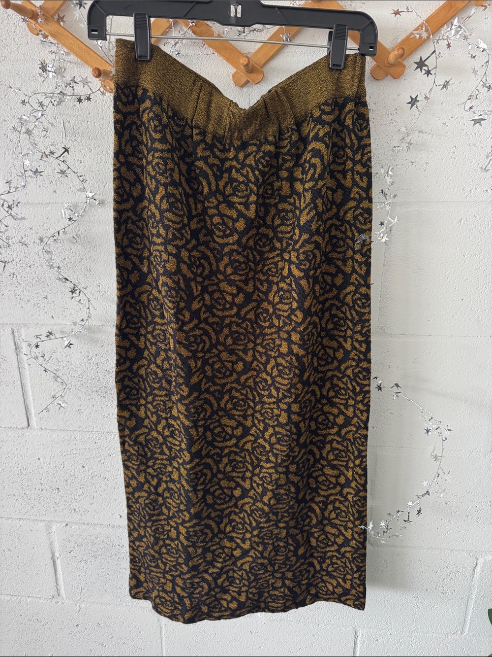 Dead stock vintage 1990 I.B Diffusion Rose print knit skirt